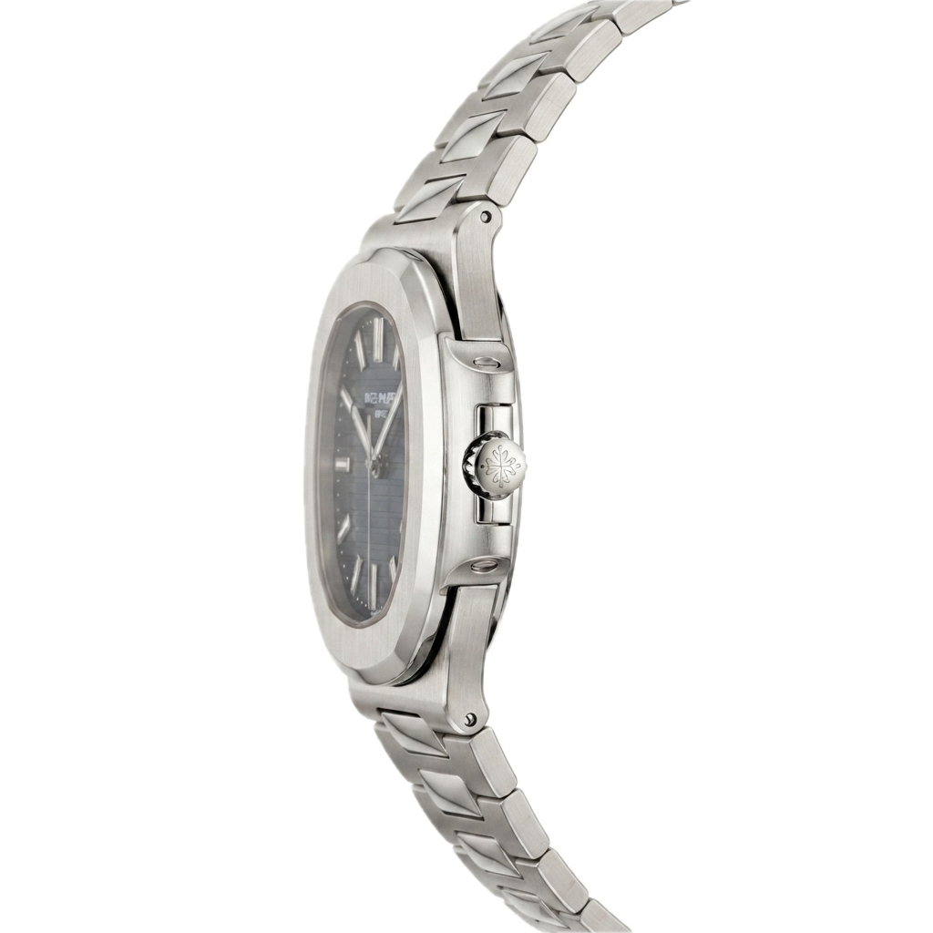 PATEK PHILIPPEE NAUTILUS SELF-WINDING